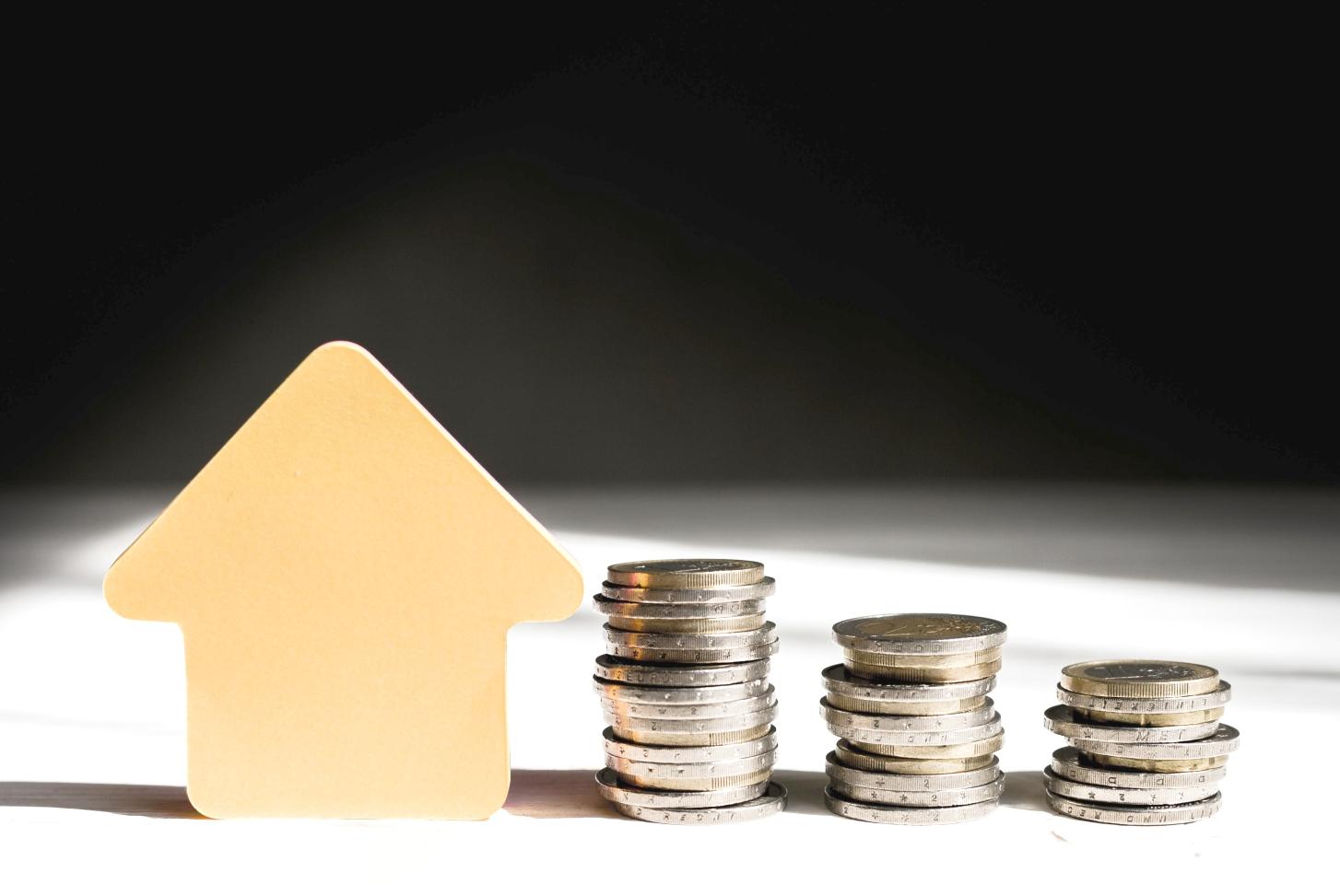 С 1 апреля банки начали передавать в Росфинмониторинг данные о сделках с недвижимостью